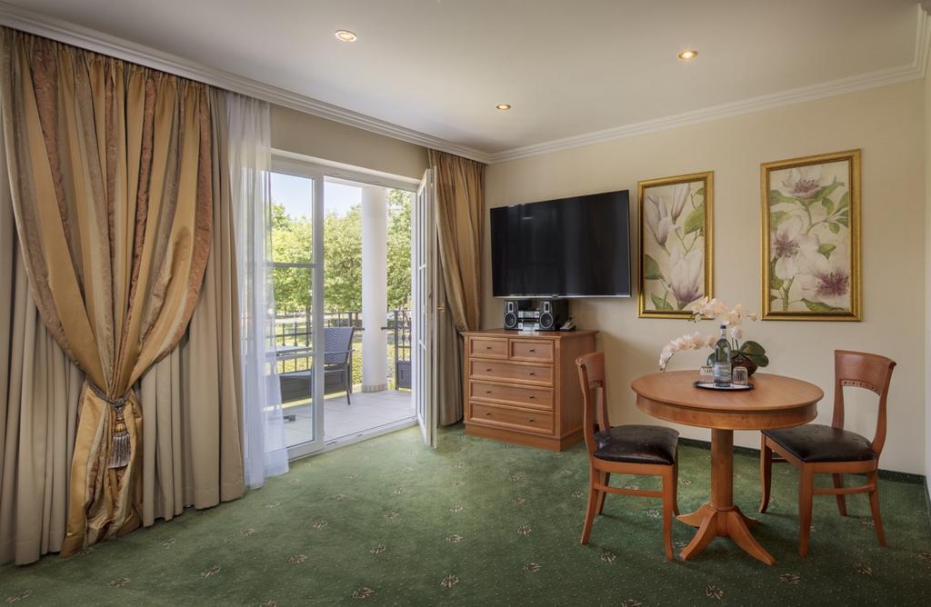 Hotel Schweizer Hof Thermal Und Vital Resort (Adults Only) Bad Füssing Εξωτερικό φωτογραφία